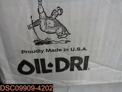 Qty =100: Oil-Dri L90850 Oil Only Sorbent Pads Heavy-Duty 15″ X 19″