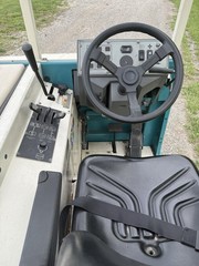 Tennant 6600 Propane Ride-On Sweeper w/ Side Brush