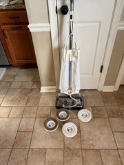 Vtg Taskmaster Heavy Duty Commercial Scrubber P-2000 Shampooer w/4 Brushes