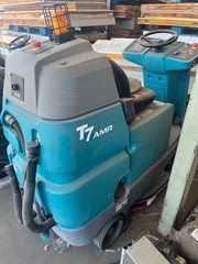 Tennant T7AMR Floor Scrubber