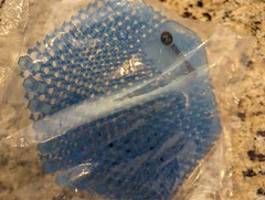 FRESH PRODUCTS Wave 3D Urinal Deodorizer Screen Blue Cotton Blossom