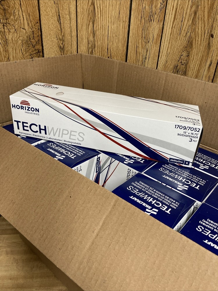 15 Box Horizon Industries 1709/7052 TechWipes 15″ x 16.75″ 90/Dispenser 3 Ply