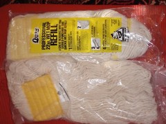 2 NEW PROFESSIONAL WET MOPS JANITORIAL SUPPLIES CLEANING QUICKIE 22 OZ. REFILL