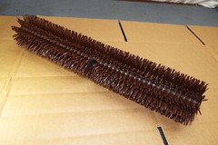 OUTDOOR SWEEPER SCRUB BRUSH BROOM POLYETHYLENE 18″ X 4″ ROUND RUGGED POOL RUGS