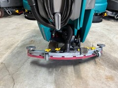 Tennant T300e 20″ Single Disk Walk-Behind Floor Scrubber Cleaner | 286 Hrs