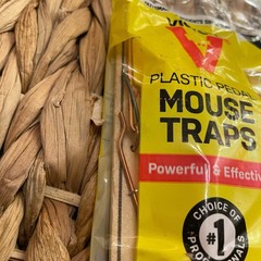 Victor Wooden Snap Mouse Traps Metal Pedal Wood Pest Control M040