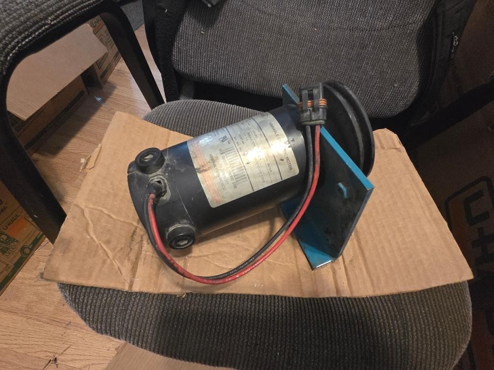 TENNANT 8300 & MORE 374201 VARIABLE SPEED DC MOTOR – ELECTRIC 22389800