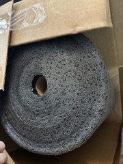 TASKBrand Sorbent Roll, Universal, 20 Gal Vol Absorbed Per Pkg, 30 In X 150’