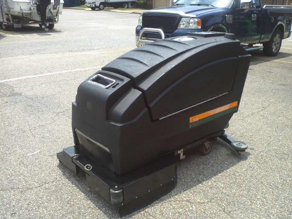 NSS WRANGLER 3330 DB walk behind Floor Scrubber 33-inch, 60 day parts WARRANTY