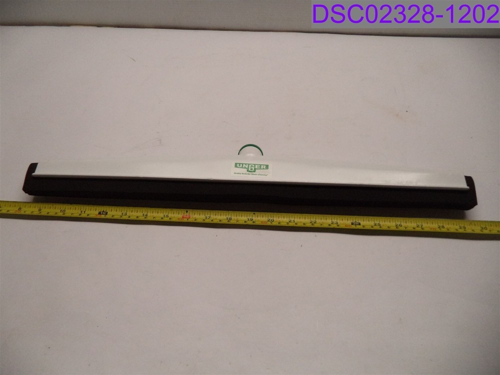Qty = 6: Unger Sanitary Standard Squeegee 22″ P/N PM55A