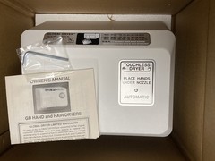 NOS American Dryer Global Dryer Automatic Hand Dryer White 120V/18-20amp GB200T