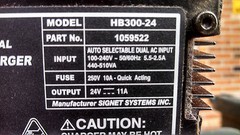 TENNANT 1059522/1056035/1073177 SIGNET-HB 300-24,24V 10A T3 SS3 BATTERY CHARGER