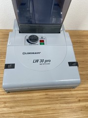 Lindhaus Iw30 pro Bare Floor Scrubber & Extractor Wired Italy Made Cleaner