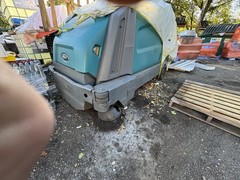 20??TENNANT M17 – H2O w or WO batteries Please Read descript
