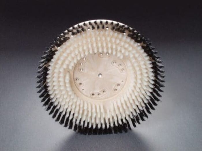 MALISH 20″ NYLON CARPET SCRUB BRUSH w/NP-9200 PLATE (fits most 22″ machines)