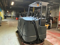 2021 Advance CS7000 Sweeper Scrubber Hybrid 1345 Hours
