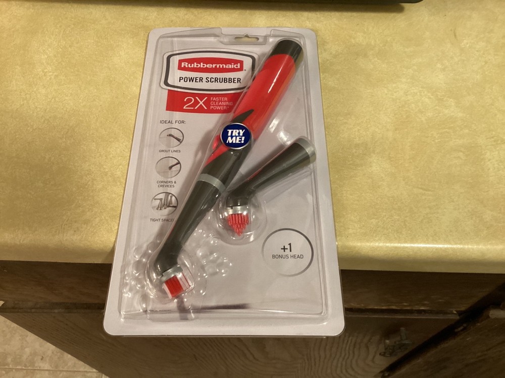 Rubbermaid 2057486 Reveal Power Scrubber – Red/White Bristles, Red Handle New