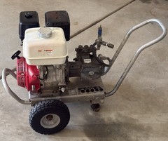 Hosty HD 4.0/40 G Gas Pressure Washer 4000 PSI 4.0 GPM Wheel-Mounted