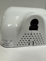 XLERATOR eco XL-BW-ECO High Speed Commercial Hand Dryer White *USED*