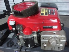 Nilfisk Whirlamatic Pro 21 Floor Burnisher Polisher Propane 22 Hours Honda 13HP