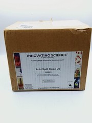 NEW Innovating Science Acid Spill Clean Up Kit IS5003 Factory Sealed