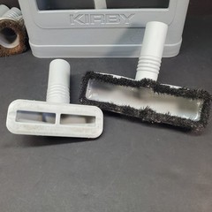 Kirby Vacuum Attachment Kit 285293 W/14Attachements and Belts Wall Mount Holder