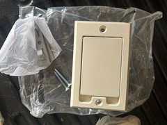 6- Canplas – Hayden Supervalve Almond Inlet W 110V Pn Receptacle