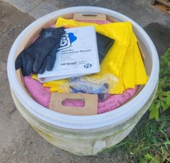 PIG 65 Gallon Spill Kit & Overpack Container w/Extra Container