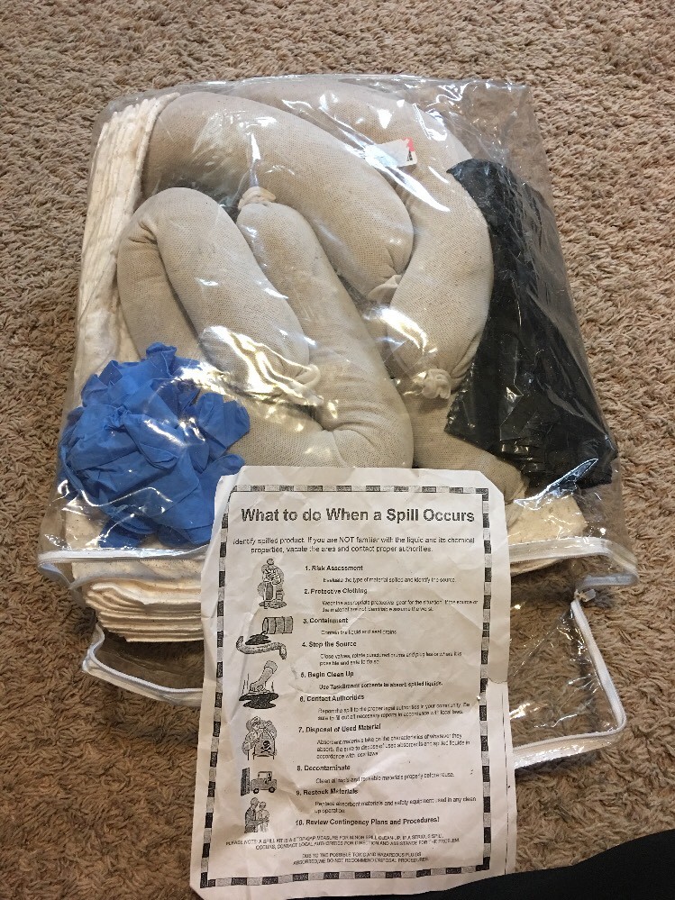 TaskBrand Universal Spill Kit See Description