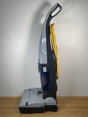Lindhaus Iw30 pro Bare Floor Scrubber & Extractor Wired Italy Made Cleaner