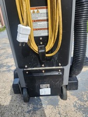 NOBLES TENNANT-26” WIDE AREA VACUUM V-WA-26 Excellent Condition FREE SHIPPING