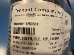 Tennant 1253561 PUMP, SOLTN, ELE, 12V, 3.6 GPM T20 M20 M30