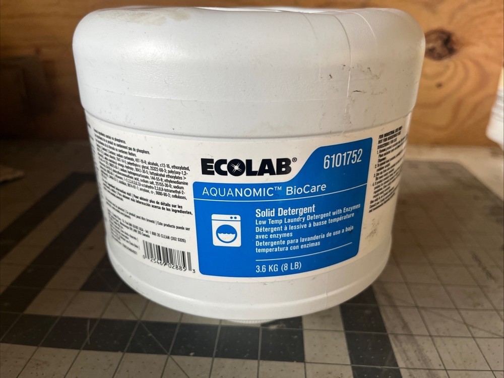 1 Bottles Ecolab 6101752 Aquanomic BioCare Solid Laundry Detergent 8 lbs