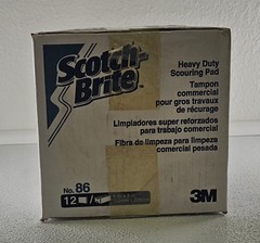 3M 12 – SCOTCH-BRITE NO. 86 HEAVY DUTY SCOURING PAD 6″ X 9″