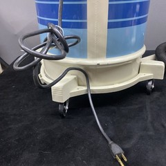 Shop-Vac Wet-Dry Vacuum Model 600A Made in U.S.A Blue White W Hoses& Attachment