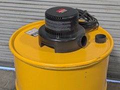 Shop Vac Industrial Wet / Dry Vacuum 55 Gallon Tank 3 HP 120v 11 Amp 9700510
