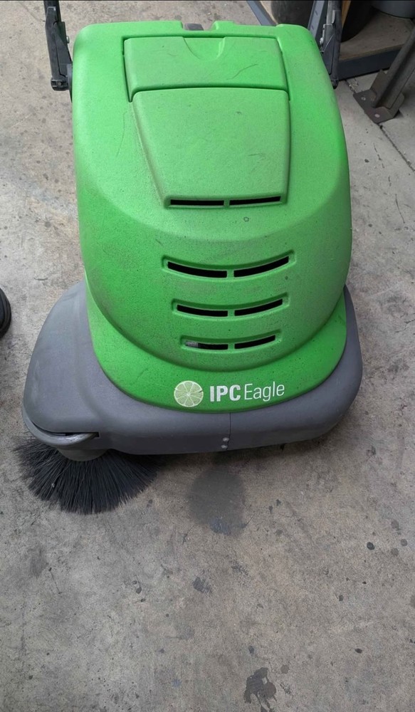 IPC Eagle Model 464 Battery Powered Floor Sweeper w/ Brand New Battery – NICE!!!