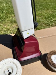 VTG Koblenz P820 The Cleaning Machine Shampoo Polisher 3 Speed + Brushes Maroon