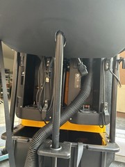 Kaivac Battery PoweredVac with Kaivac Long Reach 10813900 , Brand New