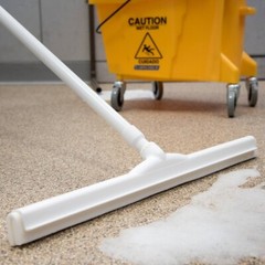 Carlisle 4156802 Flo-Pac 24″ White Double Foam Floor Squeegee With Plastic Frame