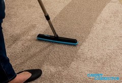 Transform Your Rugs and Carpets – The Big Carpet Rake with Durable Handle