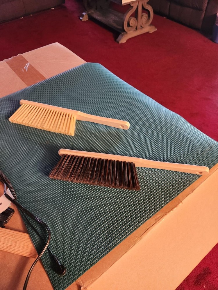 Wooden Dust Brush Set 2PCS Soft Bristle Hand Broom for Sofa Bed Car Counter