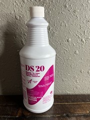 DS 20 Ready To Use Disinfectant Spray Cleaner Lavender Scent 1 Quart Sanitizer