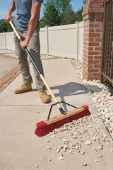 Harper 24 Inch Premium Indoor/Outdoor Wet/Dry Dirt Soil Mulch All-Purpose Push
