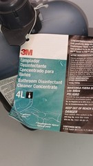 3M™ Bathroom Disinfectant Cleaner Concentrate 4L Gray Cap 2 Liter