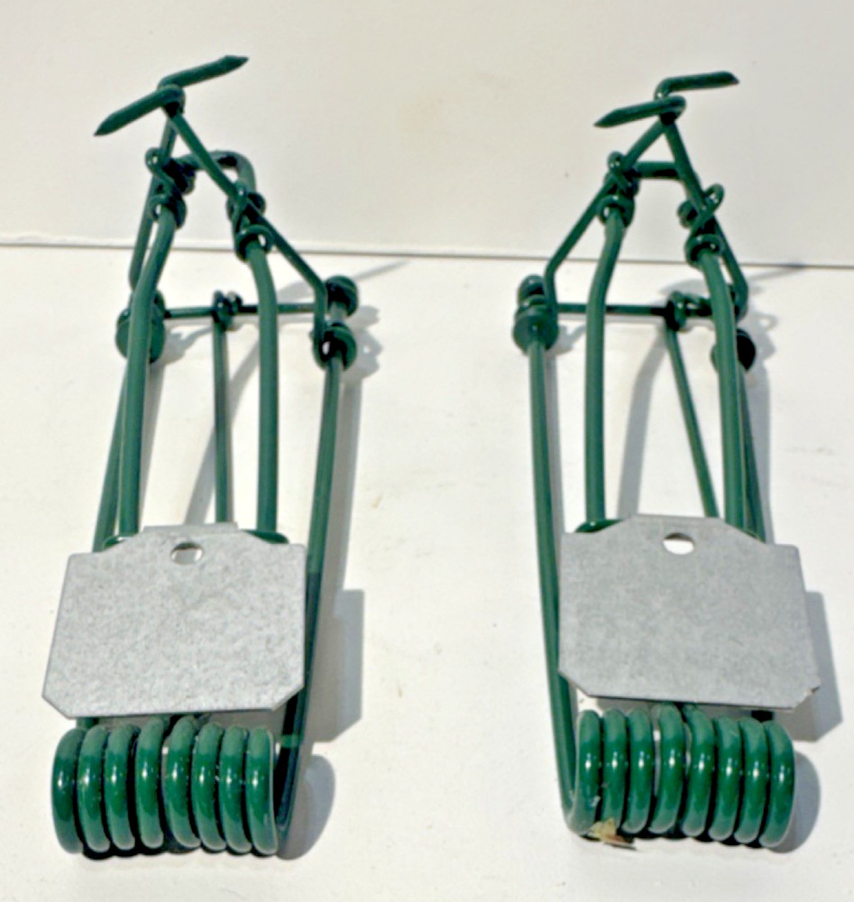 2x Macabee Old Reliable Mole Snap Trap Outdoor Set of 2 MPN 90252 10001