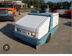 Tennant 355 Propane Sweeper