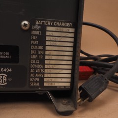 Nobles Tennant 24V 130997 10A Analog Industrial Battery Charger