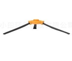 2pcs Applicable to Ecovacs N79 DN621 sweeping robot triangular edge brush