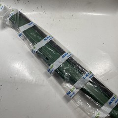 DuraLoc by EcoLab 92682600 22″ Black Rubber Green Squeegee Insert NEW SEALED
